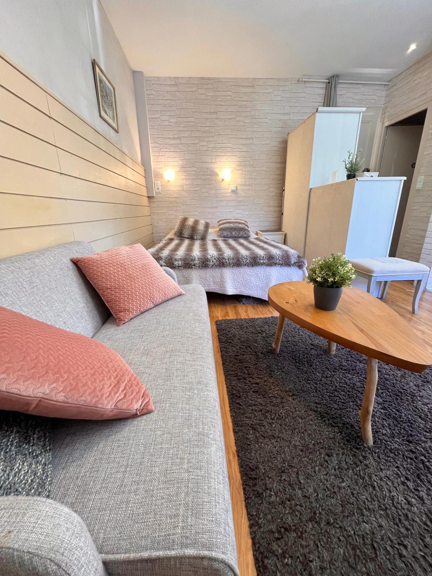 Avec Jardin, 2pers, Centre-ville Apartment
